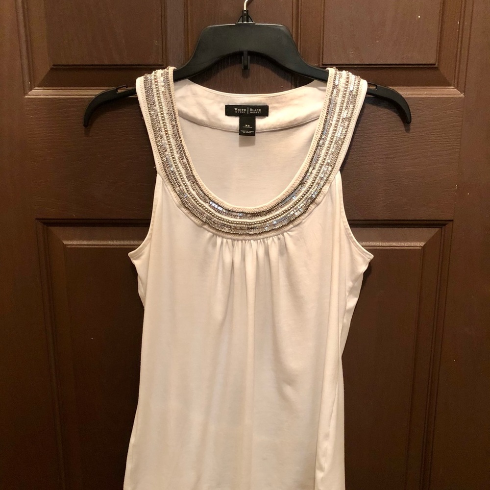 🔥CUTE White House Black Market Beaded Tank!!